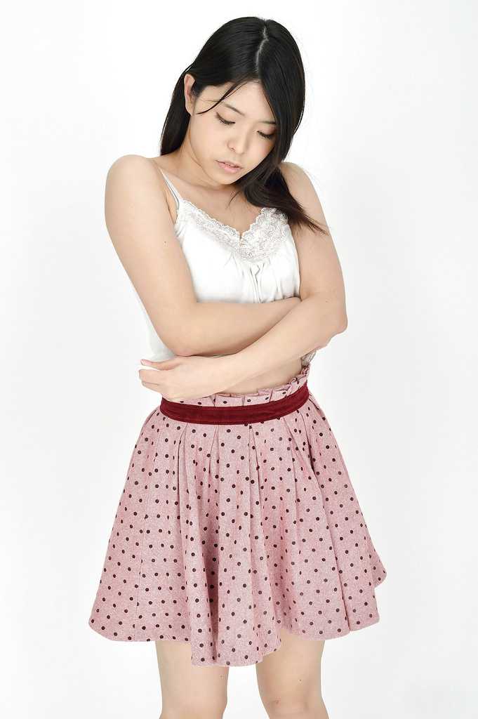 Japanese cute girl pantie shots (Maho) 7