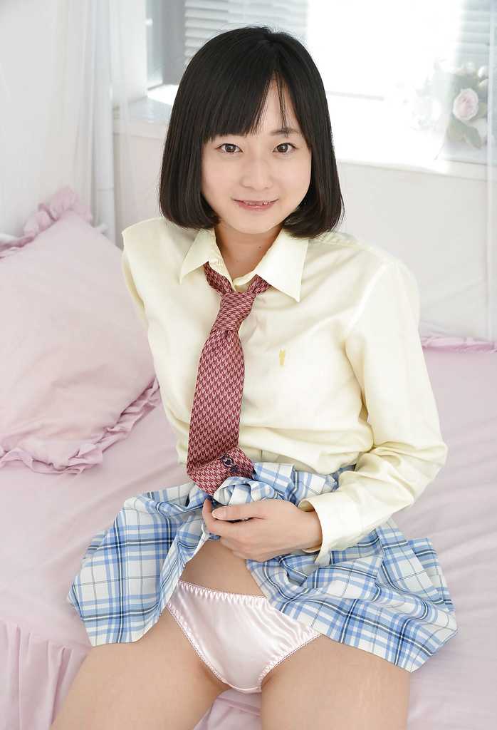 Japanese cute girl pantie shots (Sumire) 42