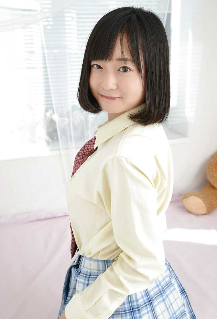 Japanese cute girl pantie shots (Sumire) 42