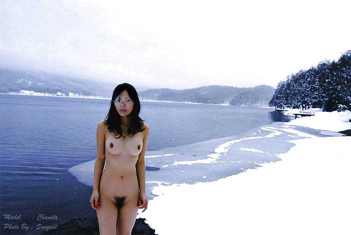 outdoor & public nudist asian bitches