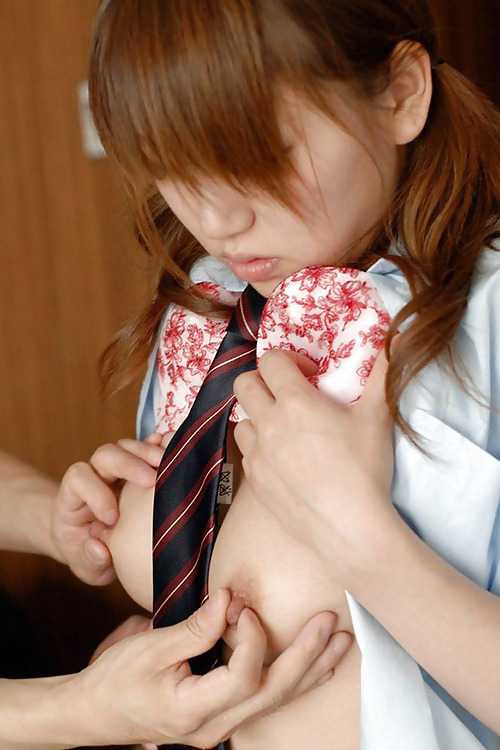 Japanese Nipple Squeezing