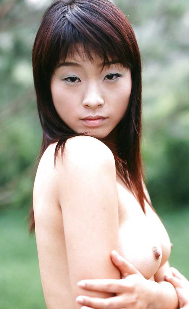 The Beauty of Chinese Small Tits in Nature