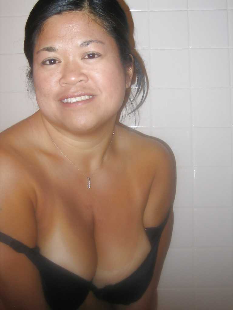 Pinay Wife Busty BING Full Hairy Pussy