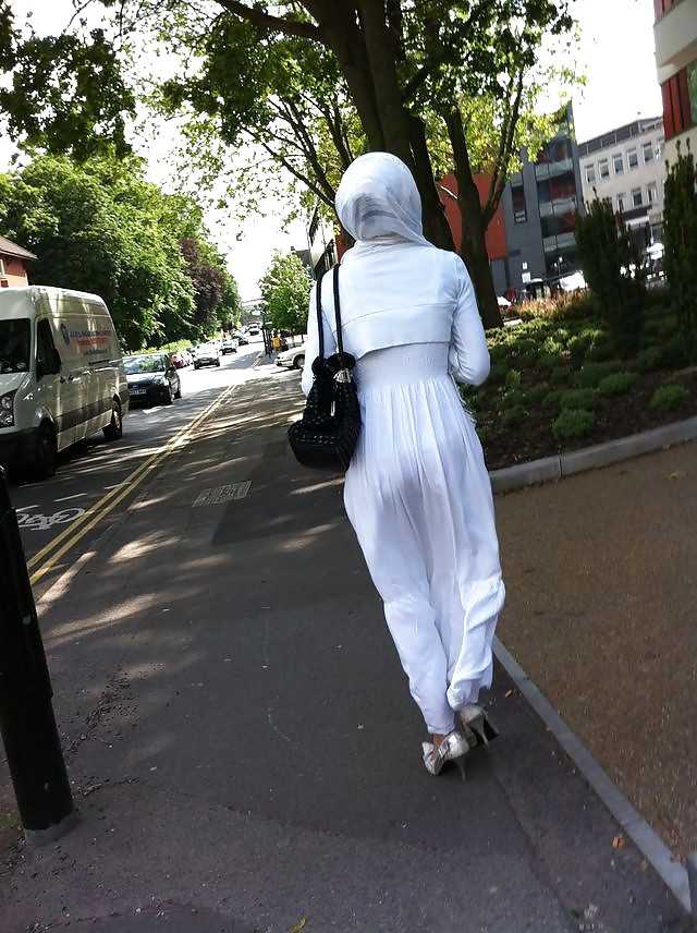 hijab ass