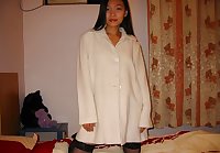 Chinese housewife shows pussy