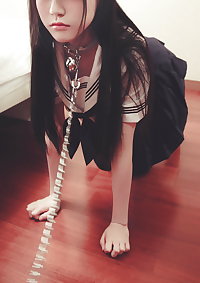 Asian pet girl in black pantyhose